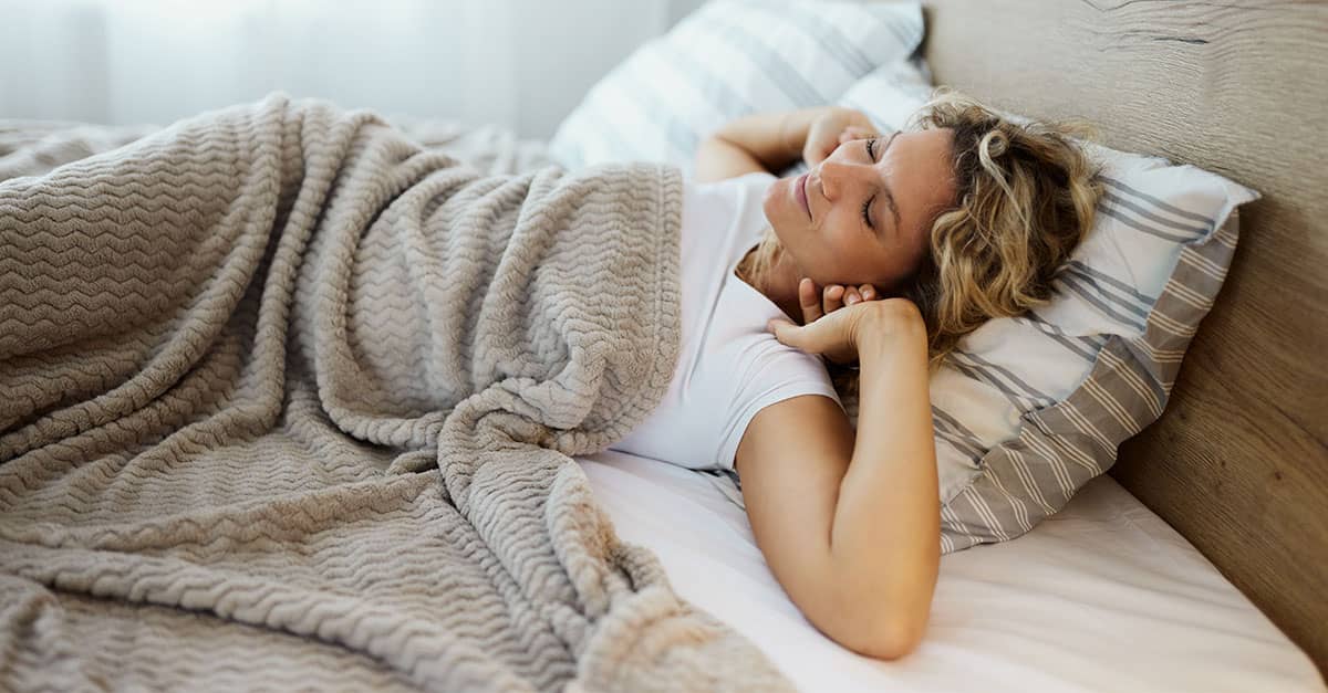 H7 Science-Backed Tips To Sleep Better In Winter: How to Rest When It’s Cold