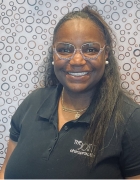 Dr. Leondra Holmes, D.C. - Professional headshot
