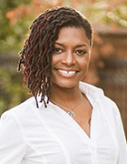 Dr. Kandyce Thomas, D.C. - Professional headshot