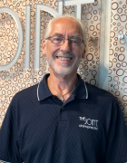 Dr. Daniel Falor, D.C. - Professional headshot