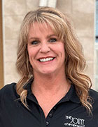 Dr. Tracy Simon, D.C. is a Chiropractor, Assistant Clinic Director at Vacaville