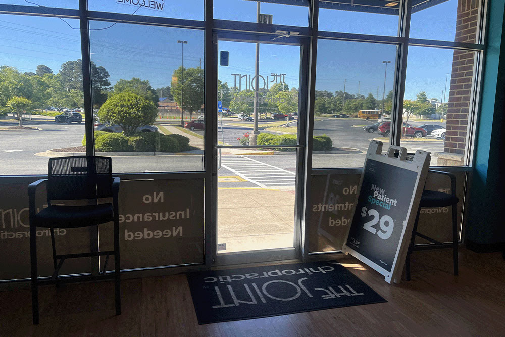The Joint Chiropractic Dacula Front Lobby
