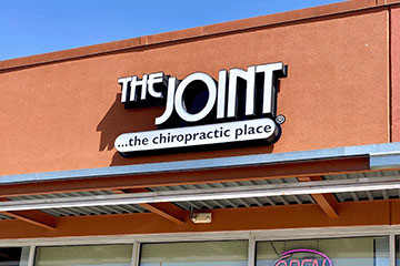 The Joint Chiropractic Bandera Exterior