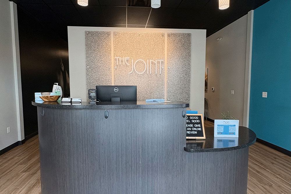 The Joint Chiropractic Draper Front Desk