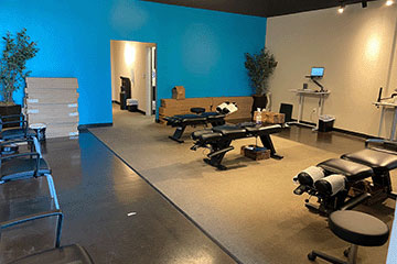 The Joint Chiropractic Glendale North Adjustment Bay