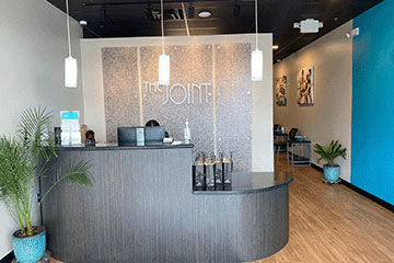 Laredo Clinic interior image