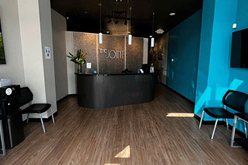 The Joint Chiropractic Arlington Highlands Front Lobby
