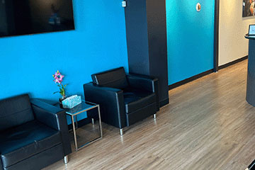 The Joint Chiropractic Gleannloch Farms Front Lobby