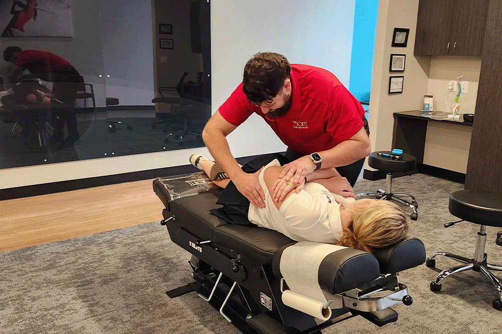 The Joint Chiropractic Land O Lakes Patient Adjustment