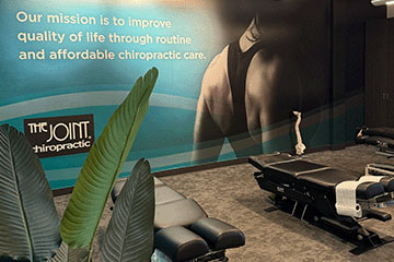 The Joint Chiropractic Bowling Green Adjustment Bay