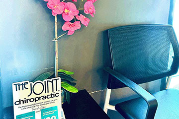 The Joint Chiropractic Citrus Heights Front Lobby
