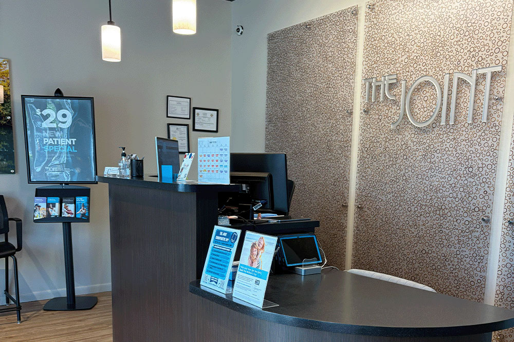 The Joint Chiropractic Loganville Front Desk
