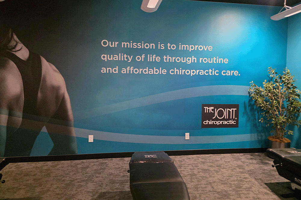 The Joint Chiropractic Hilliard Adjustment Bay