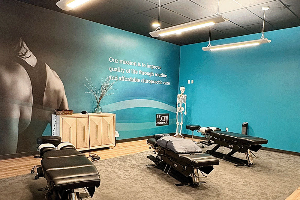 The Joint Chiropractic Draper Adjustment Bay