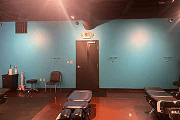 The Joint Chiropractic Lincoln Adjustment Bay