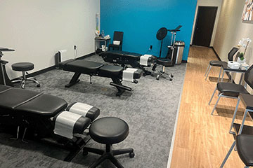 The Joint Chiropractic Kingwood Adjustment Bay