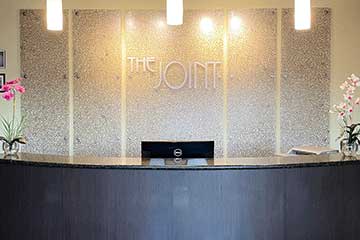 The Joint Chiropractic Short Pump Front Desk