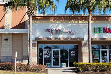 The Joint Chiropractic Town Park Exterior