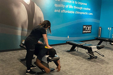 The Joint Chiropractic Beaumont Patient Adjustment