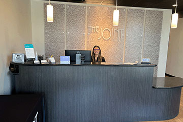 The Joint Chiropractic Santa Maria Front Desk