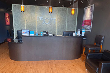 Pearland Parkway Clinic interior image