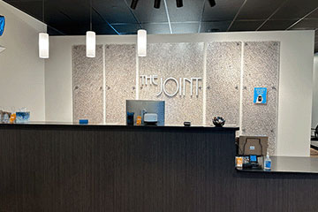 The Joint Chiropractic Calvine Pointe Front Desk