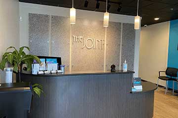 The Joint Chiropractic Hamilton Front Desk