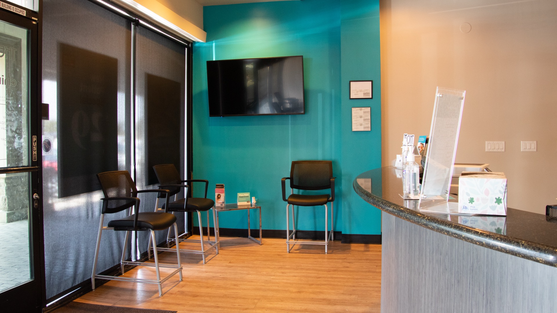 The Joint Chiropractic Woodland Hills Front Lobby