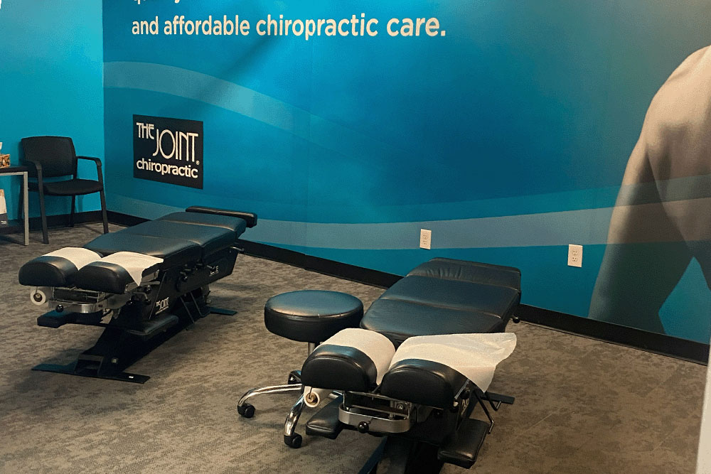The Joint Chiropractic North Druid Hills Adjustment Bay