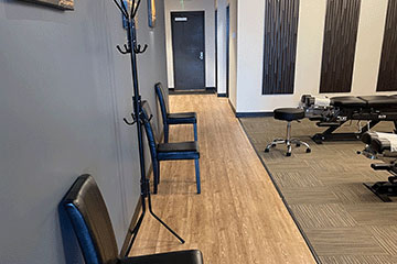 The Joint Chiropractic Edmond Adjustment Bay