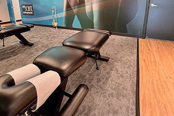 The Joint Chiropractic Midtown Houston Adjustment Bay