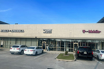 The Joint Chiropractic Kingwood Exterior