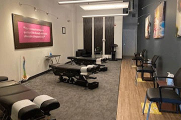 The Joint Chiropractic Willow Lawn Adjustment Bay