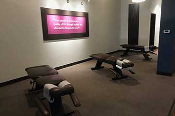 The Joint Chiropractic Desert Ridge Adjustment Bay