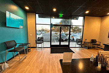 The Joint Chiropractic Calvine Pointe Front Lobby