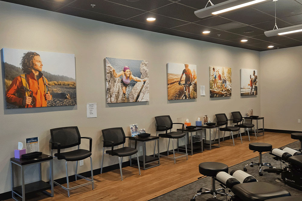 The Joint Chiropractic Tigard Adjustment Bay