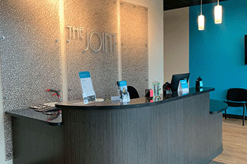 The Joint Chiropractic At The Y Front Desk