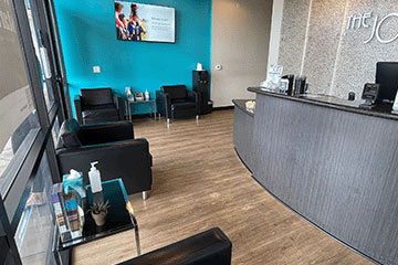 The Joint Chiropractic Costa Mesa Front Lobby