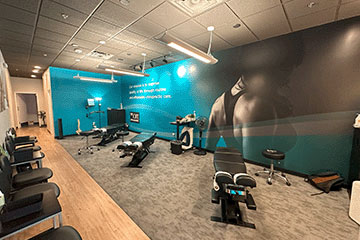 The Joint Chiropractic Park West Adjustment Bay