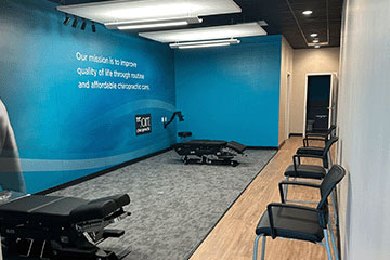 The Joint Chiropractic Lake Jackson Adjustment Bay