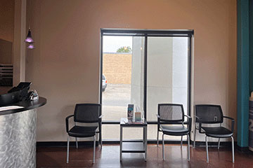The Joint Chiropractic Lincoln Front Lobby
