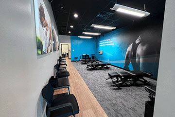 The Joint Chiropractic Mont Belvieu Adjustment Bay