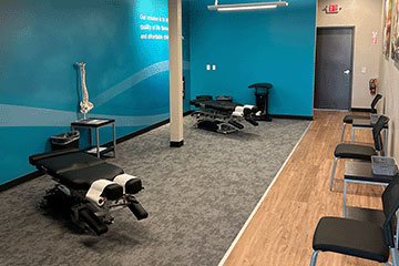 The Joint Chiropractic Summerwood  Adjustment Bay