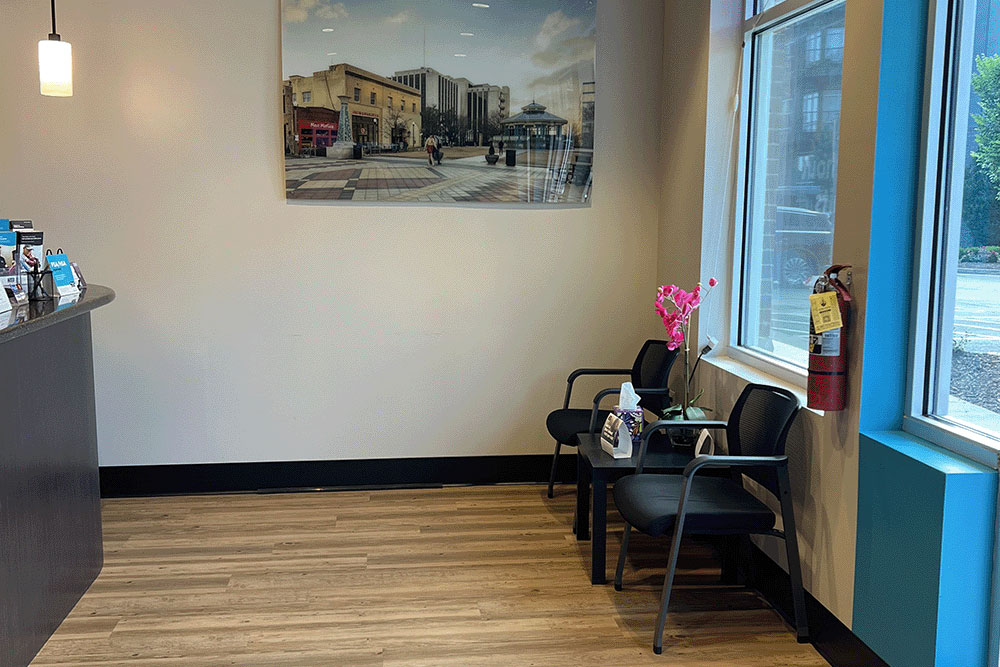 The Joint Chiropractic Decatur Front Lobby