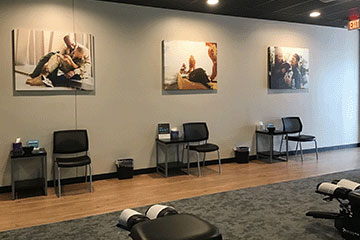 The Joint Chiropractic Denton Adjustment Bay