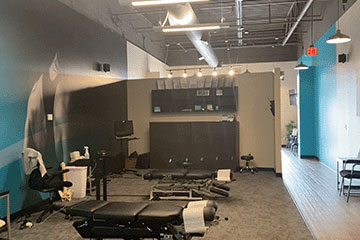 The Joint Chiropractic Brentwood Adjustment Bay