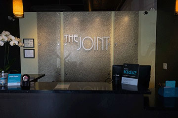 The Joint Chiropractic Goleta Front Desk