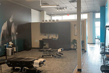 The Joint Chiropractic Cool Springs Adjustment Bay