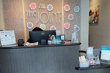 The Joint Chiropractic Coral Springs Front Desk