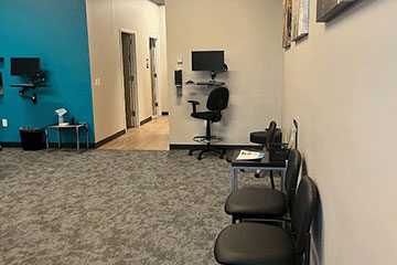 The Joint Chiropractic Meridian North Adjustment Bay